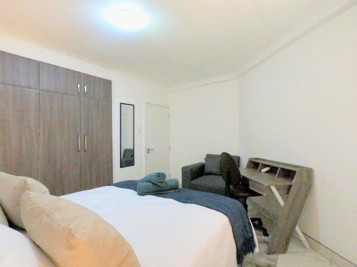 דורבן Stunning 2 Bed - Rooftop Braai Area - Sunset Views מראה חיצוני תמונה