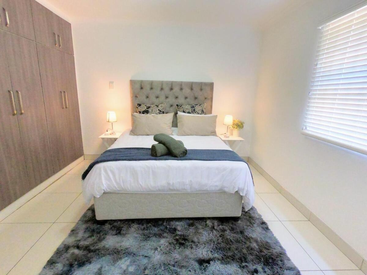 דורבן Stunning 2 Bed - Rooftop Braai Area - Sunset Views מראה חיצוני תמונה