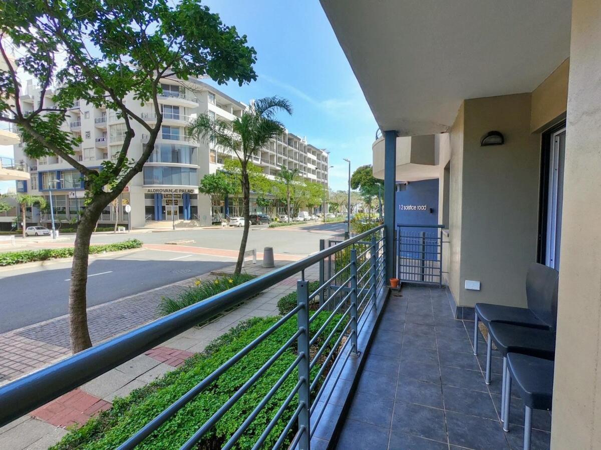 דורבן Stunning 2 Bed - Rooftop Braai Area - Sunset Views מראה חיצוני תמונה